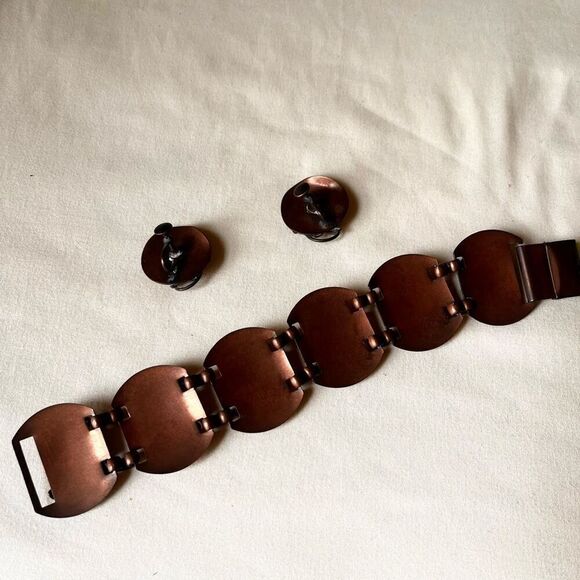 Vintage Copper Leaf Scroll Bracelet & Clip On Earrings Set Retro - Picture 5 of 8